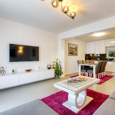 Apartment Sea Bass Neretva Ploce  Bagian luar foto