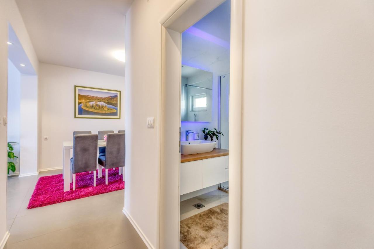 Apartment Sea Bass Neretva Ploce  Bagian luar foto