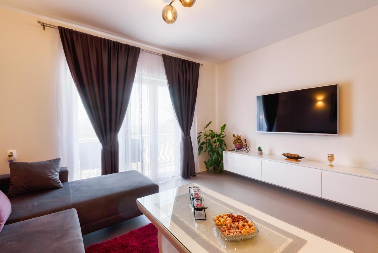 Apartment Sea Bass Neretva Ploce  Bagian luar foto