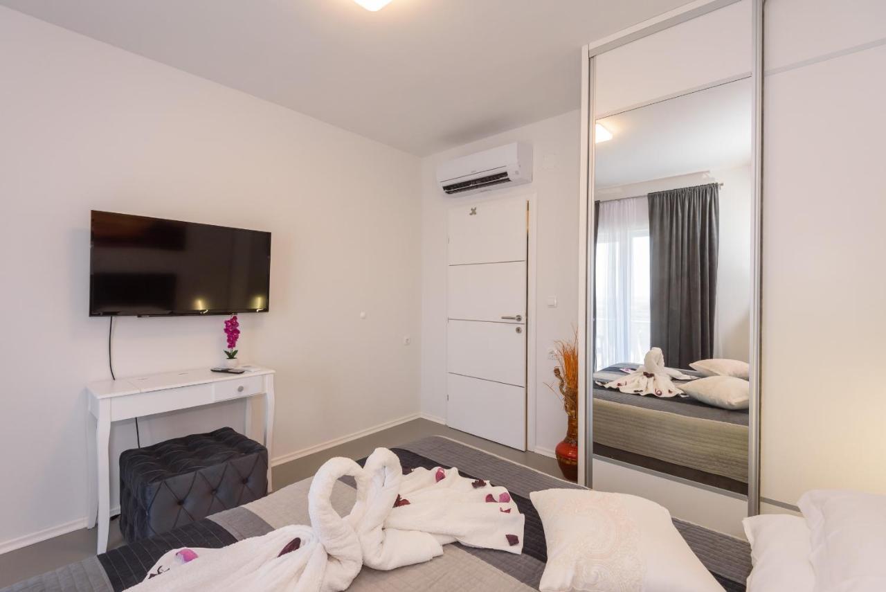 Apartment Sea Bass Neretva Ploce  Bagian luar foto